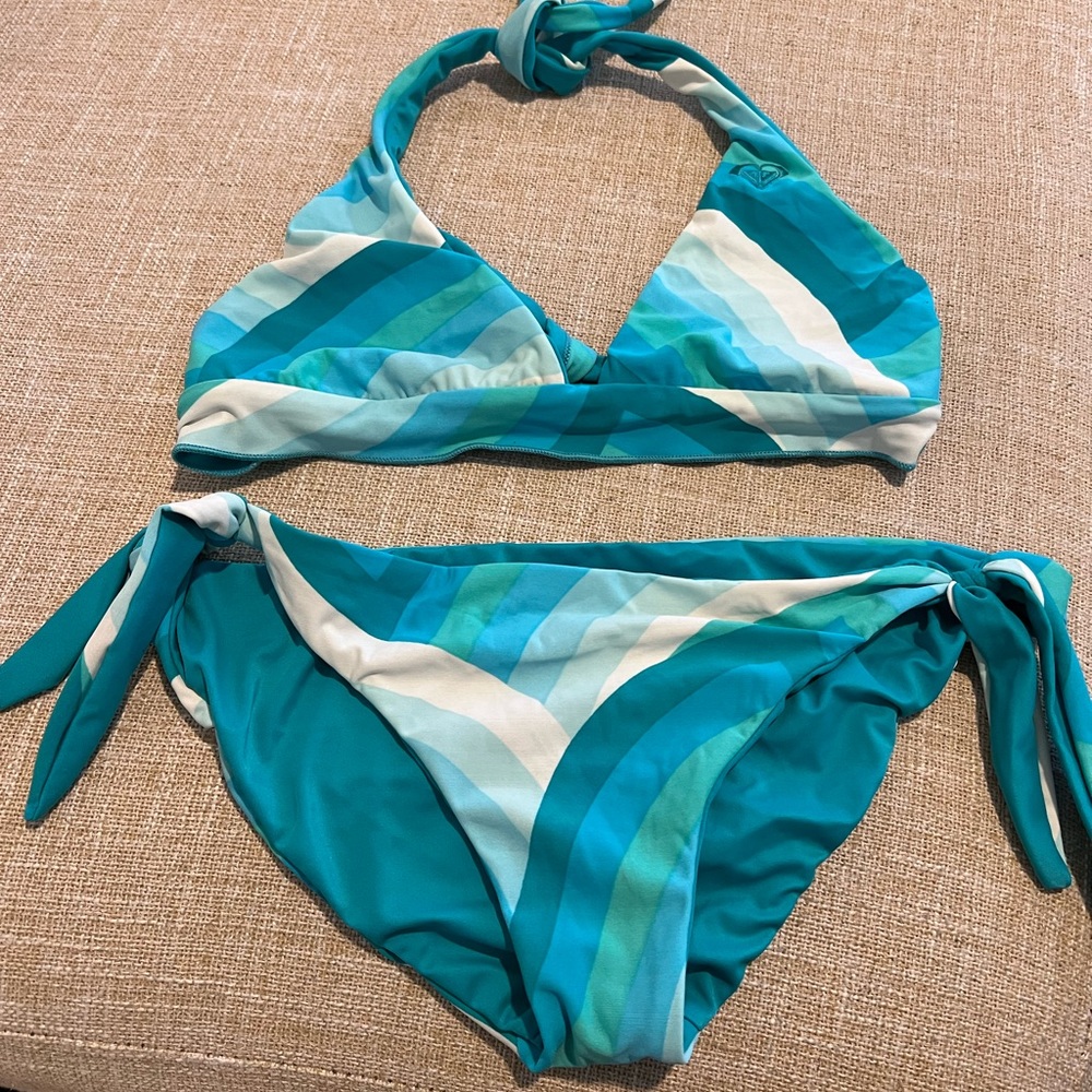 Roxy reversible bikini